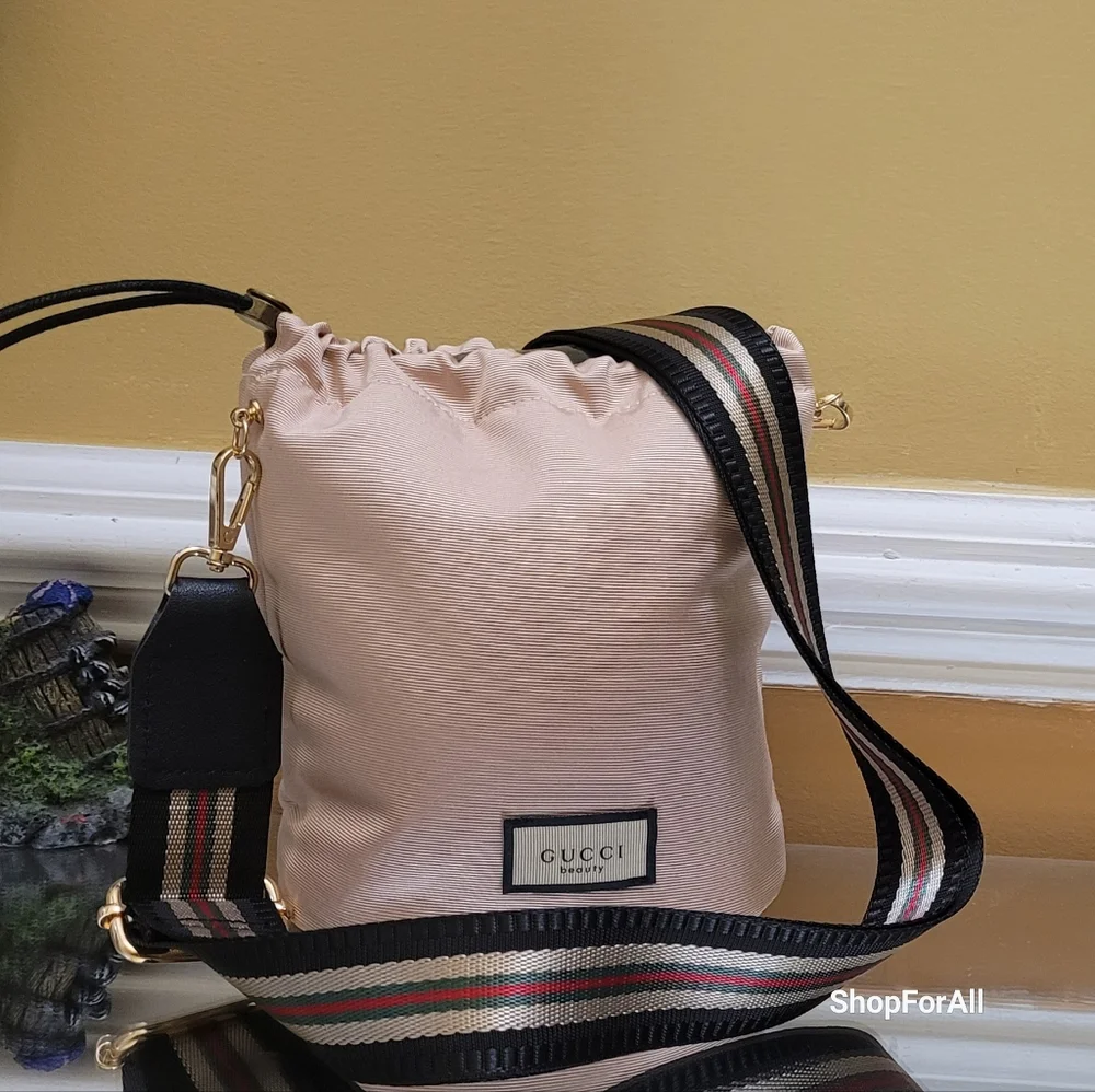 - Gucci - Picture 10 of 11